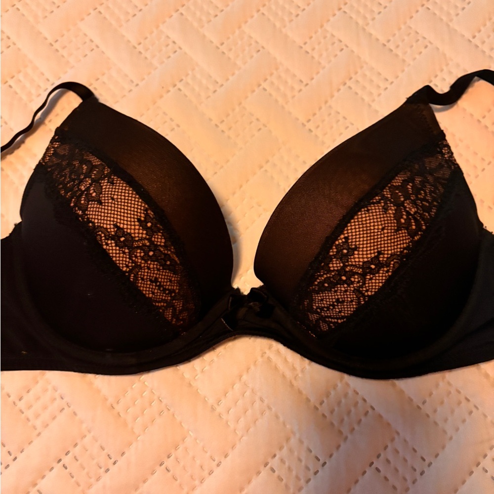 Black Victoria Secret Bra 34C